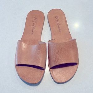 Natural Leather Flip-Flop Sandals